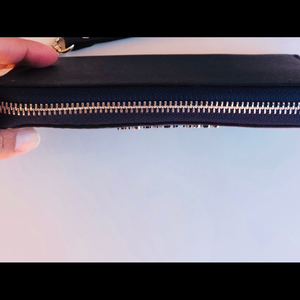 Michael kors studded heart large wallet ph case - Picture 5 of 6